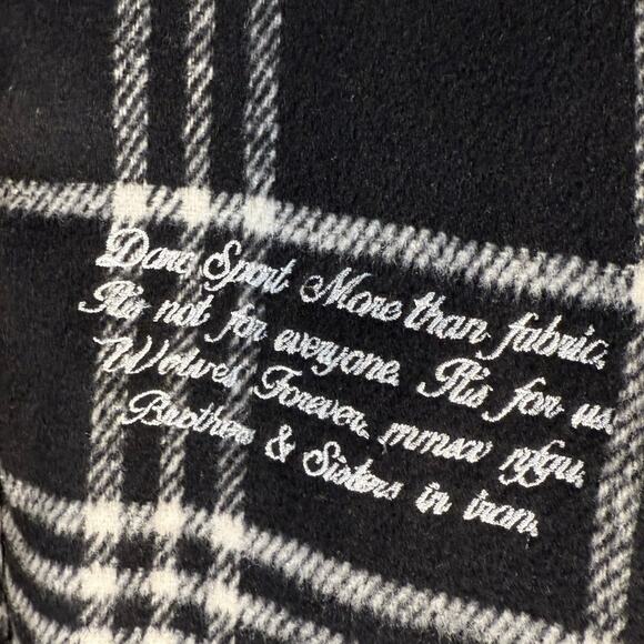 Darc Sport Wolves Club Limited Edition Plaid Bomber Jacket Men’s Size Medium - Picture 4 of 9